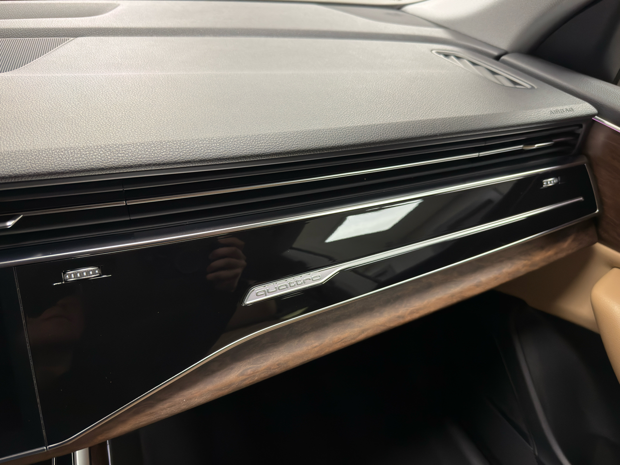 Audi Q8 Premium Plus 55 TFSI quattro 2019