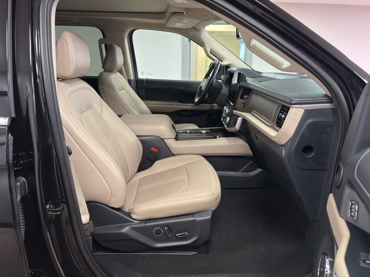 Ford Expedition Max Limited 4x4 2024