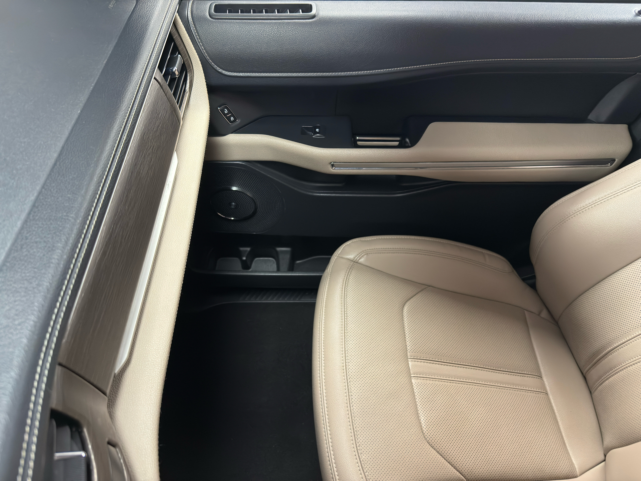 Ford Expedition Max Limited 4x4 2024