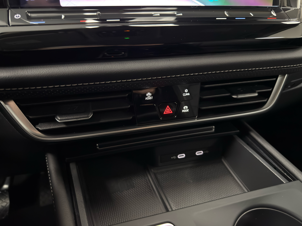 Volkswagen Atlas 2.0T SE 4MOTION 2024