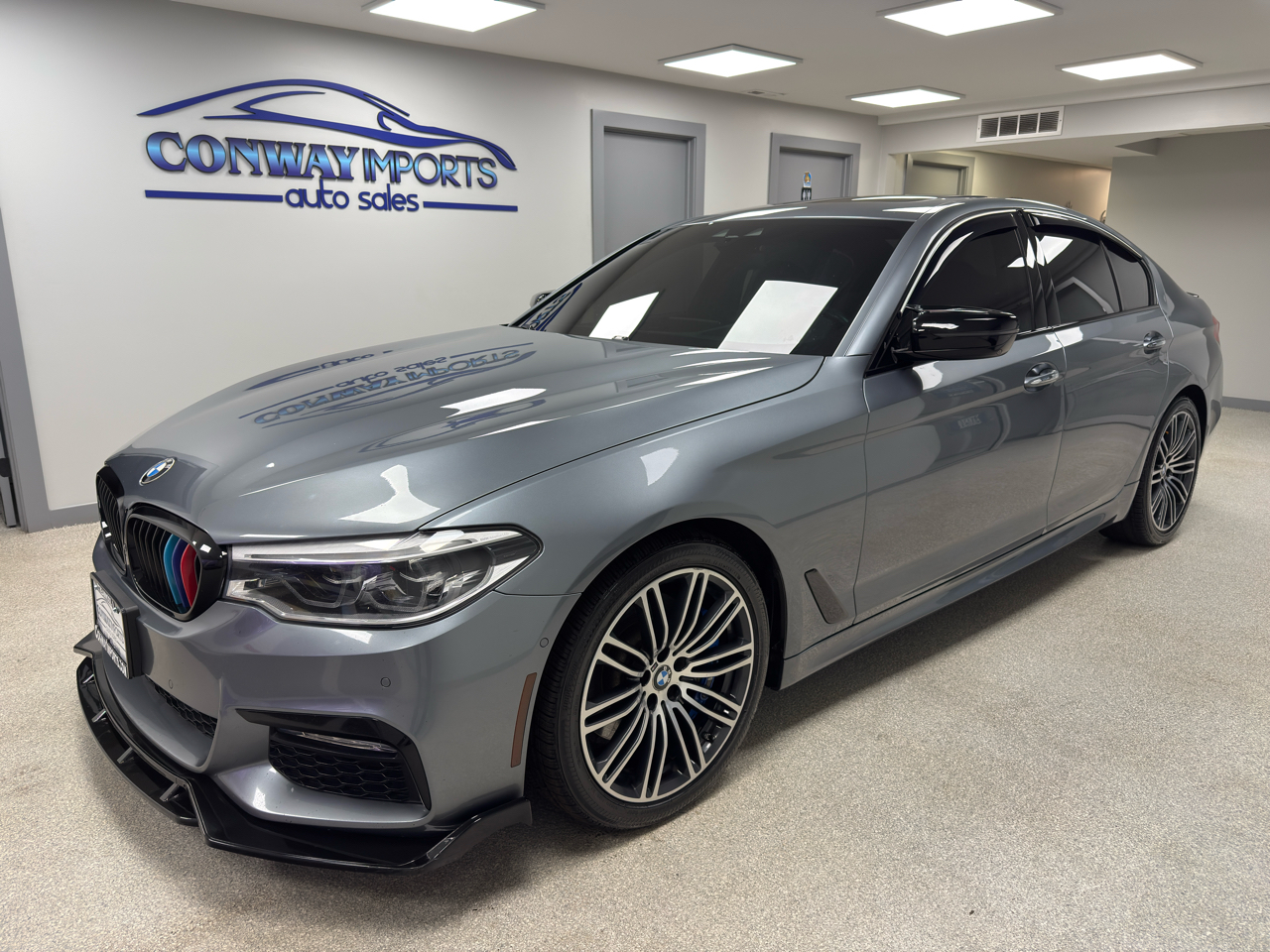BMW 5 Series 540i xDrive Sedan 2017