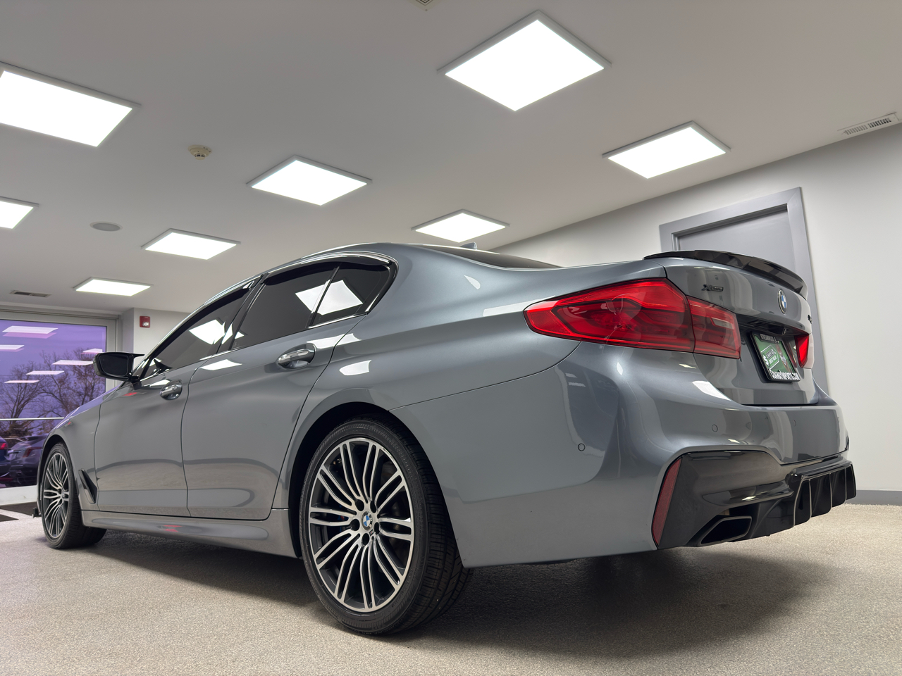 BMW 5 Series 540i xDrive Sedan 2017