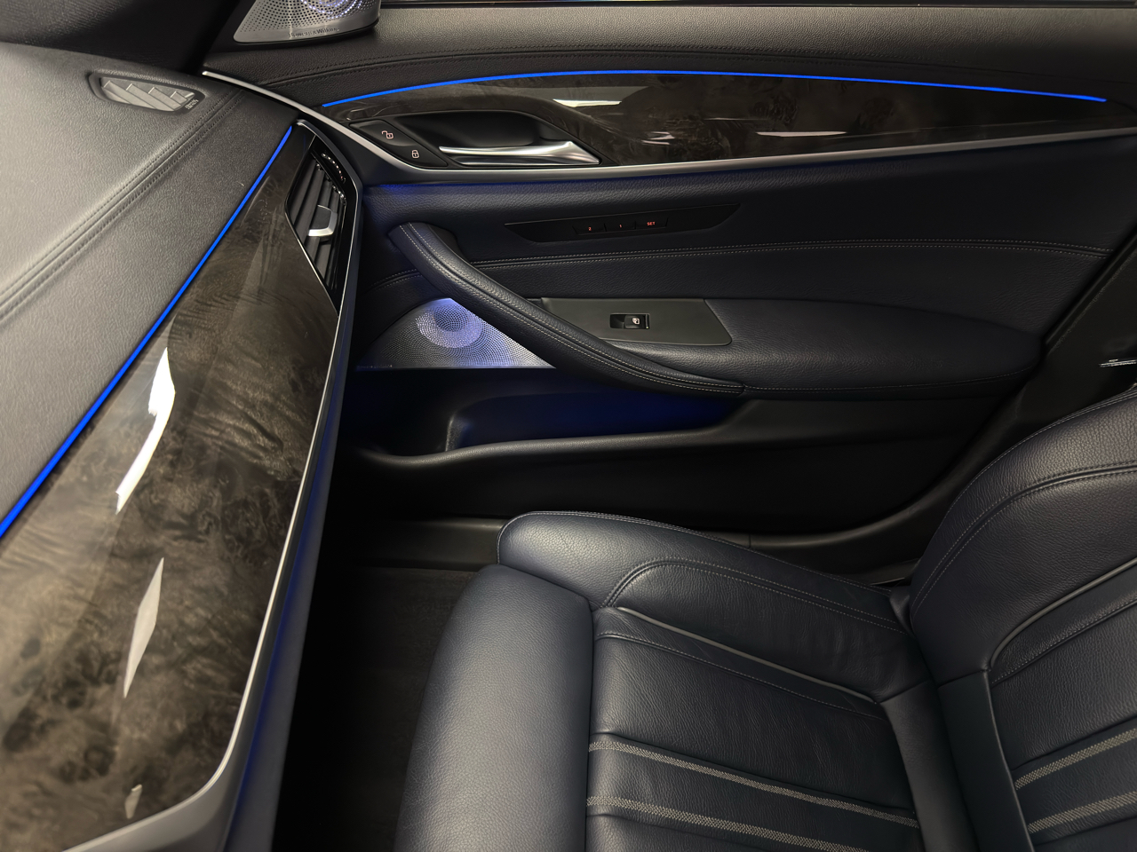 BMW 5 Series 540i xDrive Sedan 2017