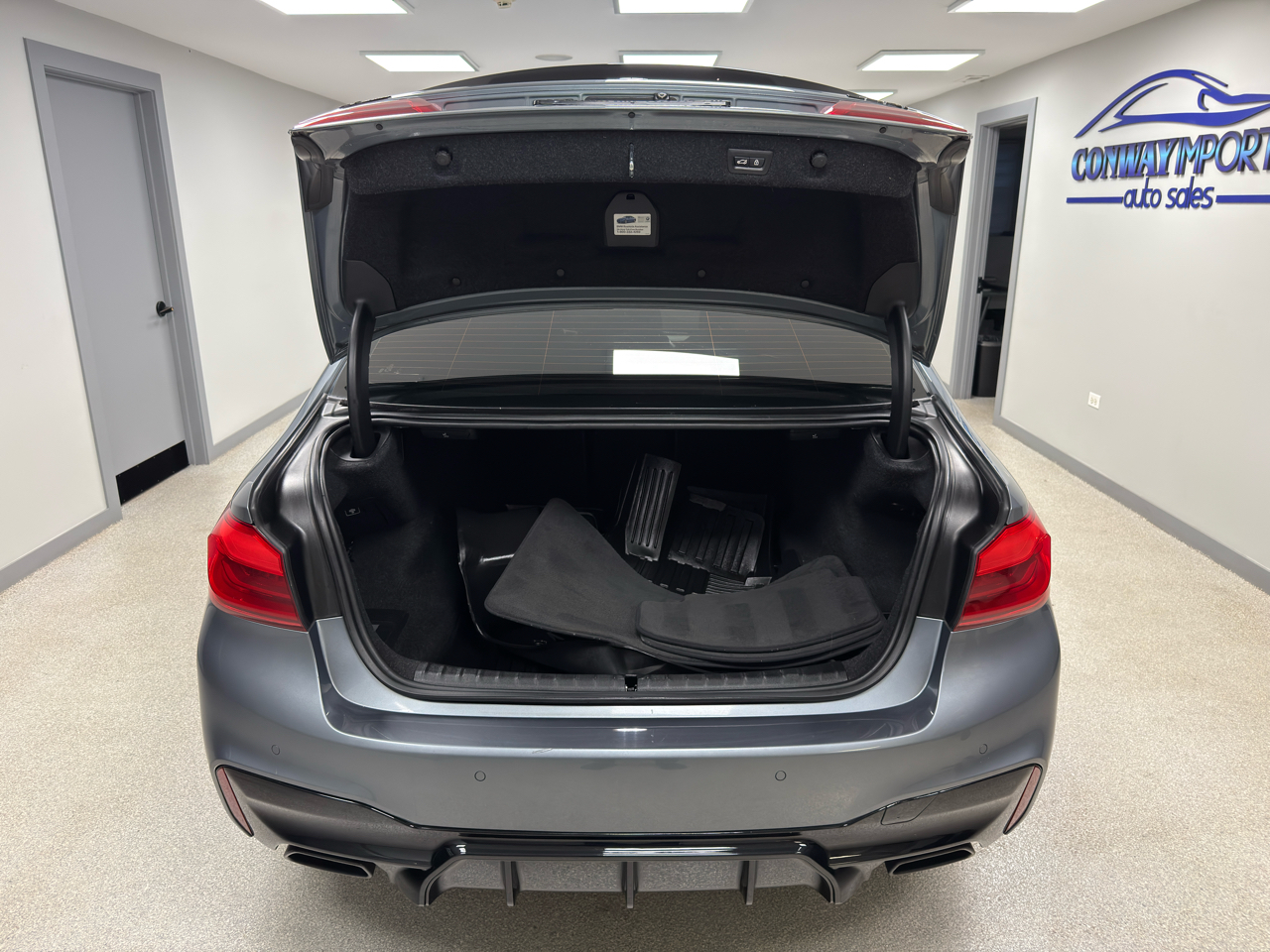 BMW 5 Series 540i xDrive Sedan 2017