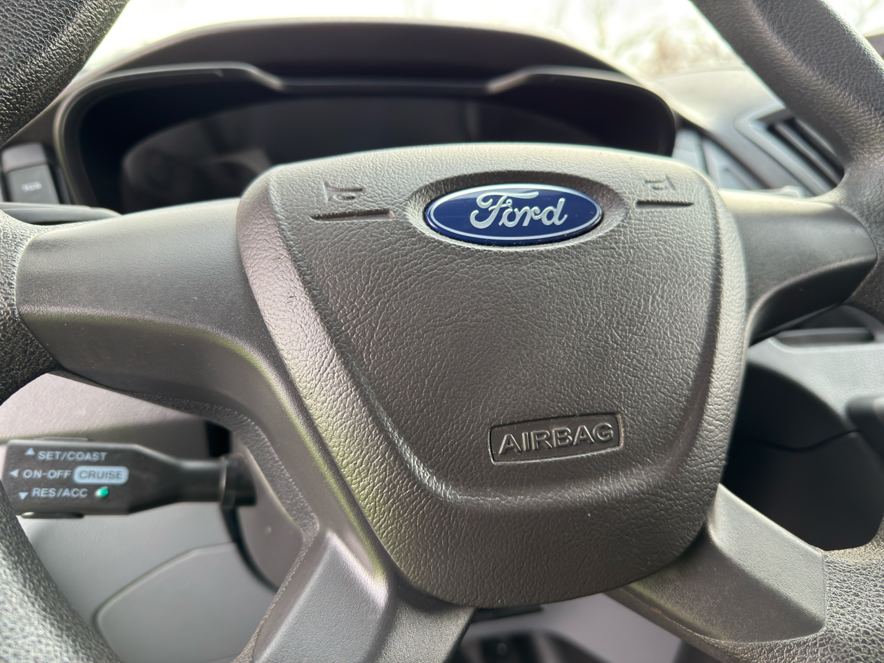 Ford Transit Van T-250 130" Low Rf 9000 GVWR Swing-Out RH Dr 2018