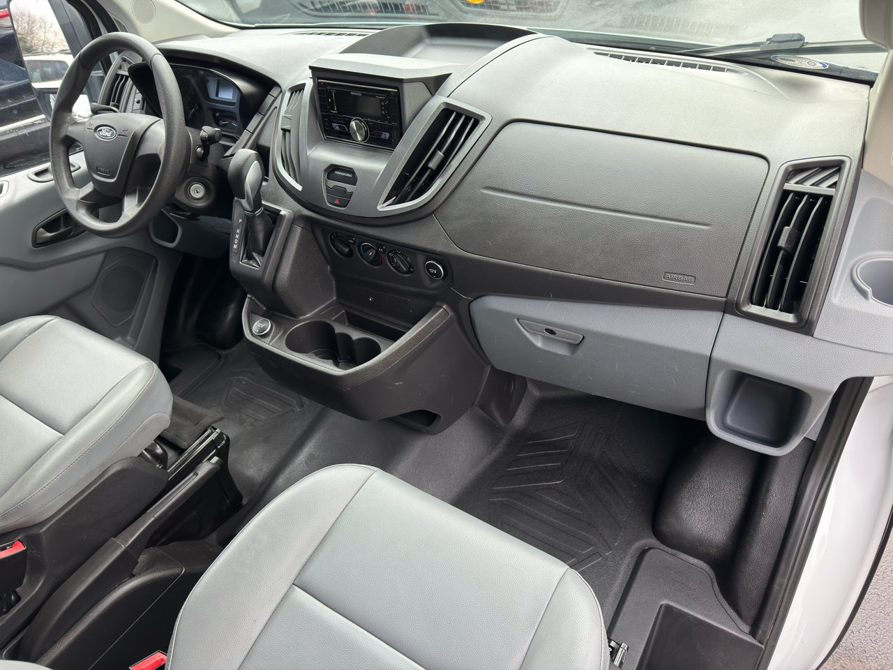 Ford Transit Van T-250 130" Low Rf 9000 GVWR Swing-Out RH Dr 2018