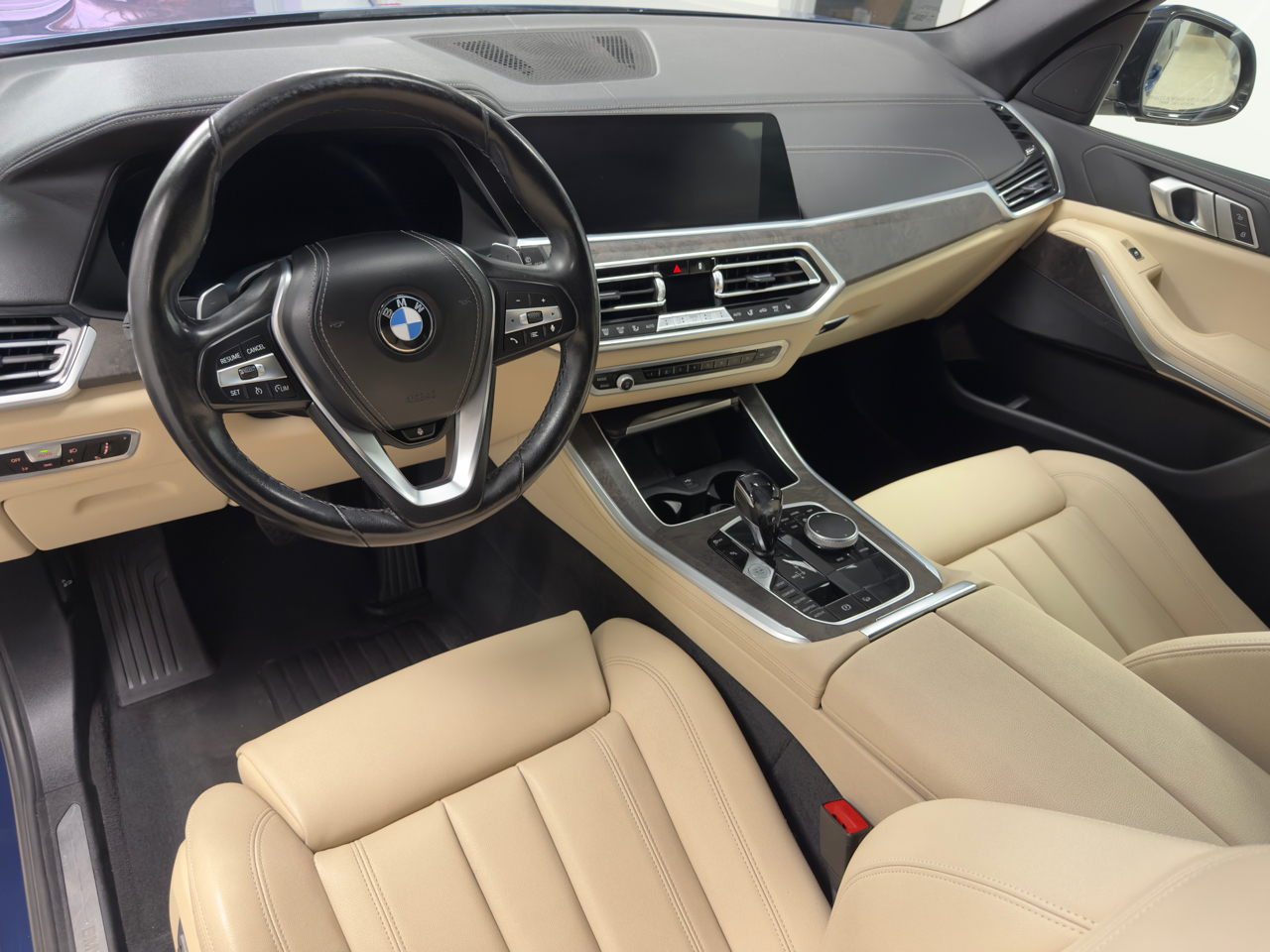 BMW X5 xDrive40i Sports Activity Vehicle 2021