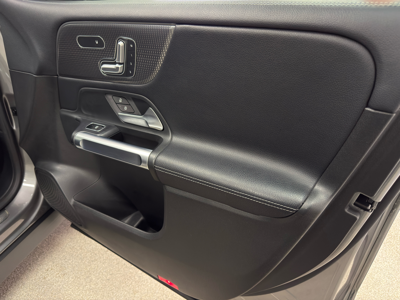 Mercedes-Benz GLB GLB 250 4MATIC SUV 2020