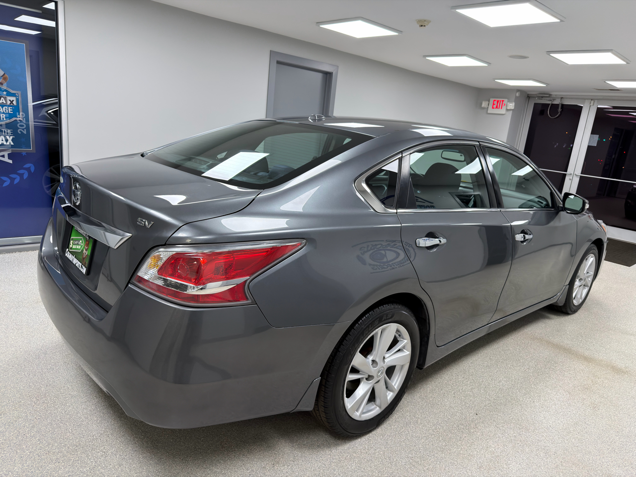 Nissan Altima 4dr Sdn I4 2.5 SV 2015