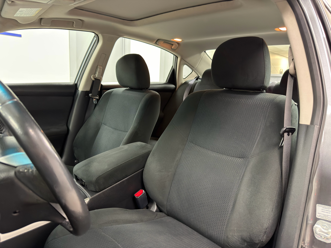 Nissan Altima 4dr Sdn I4 2.5 SV 2015