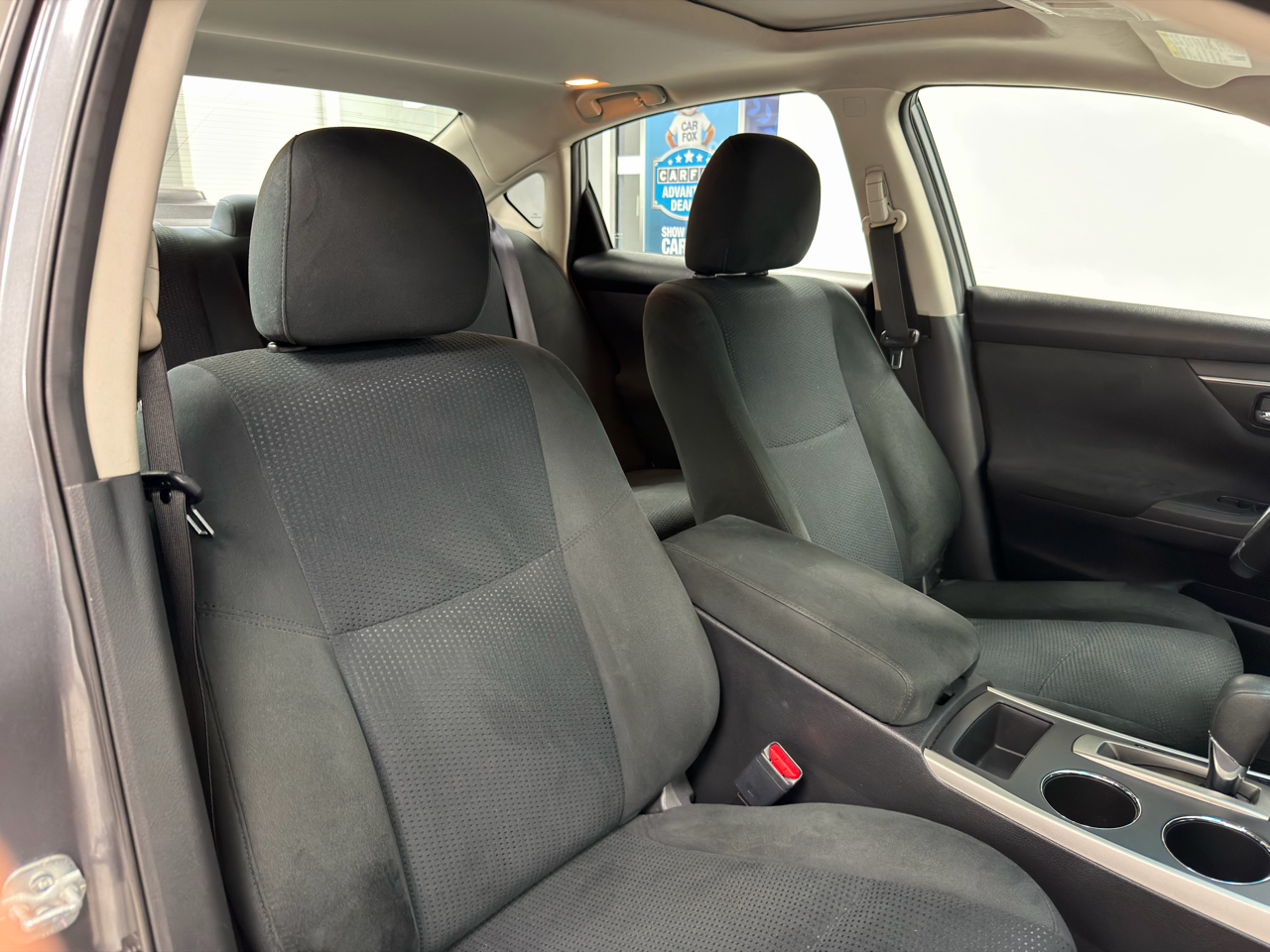 Nissan Altima 4dr Sdn I4 2.5 SV 2015