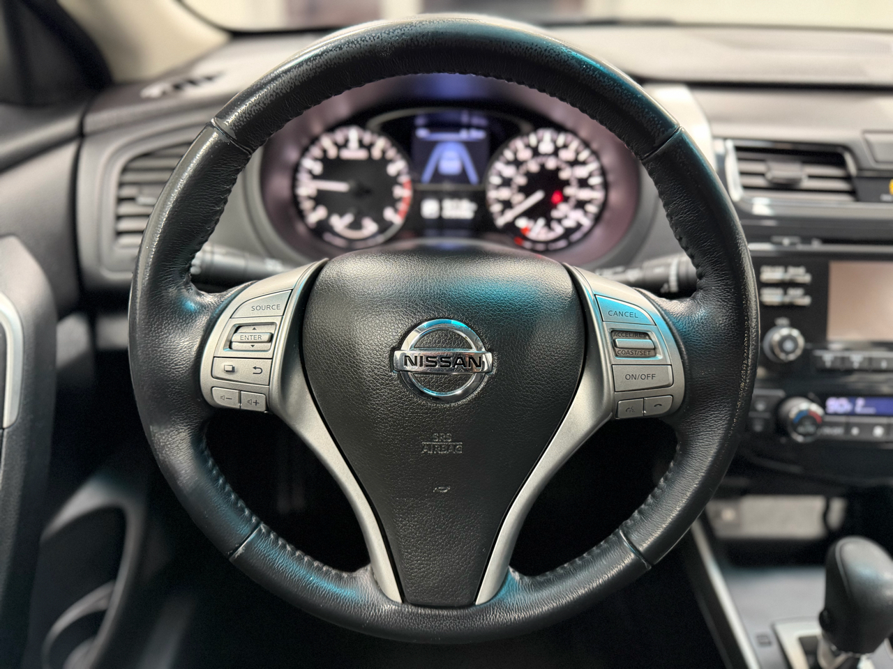 Nissan Altima 4dr Sdn I4 2.5 SV 2015