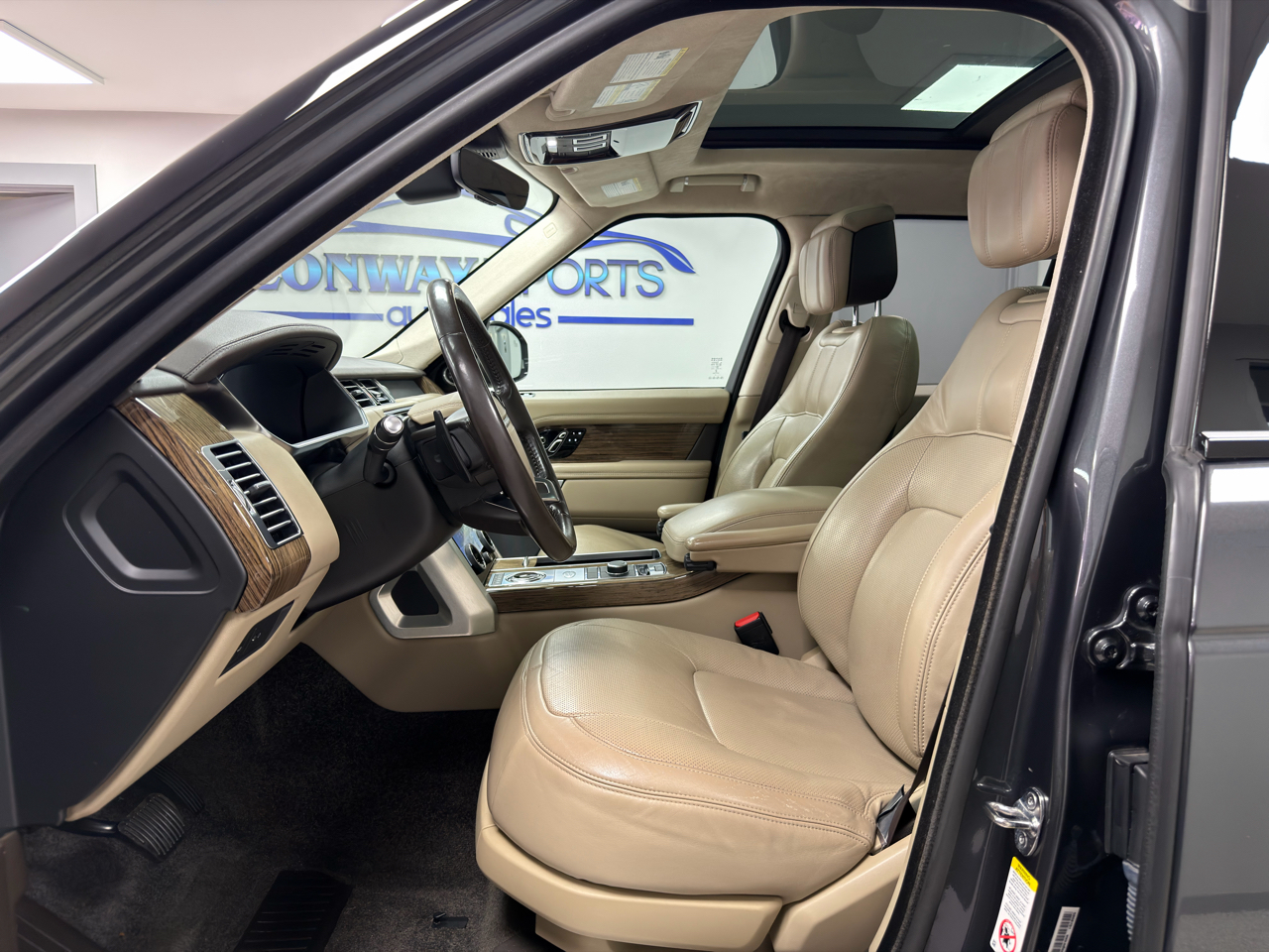 Land Rover Range Rover V6 Supercharged HSE SWB 2019