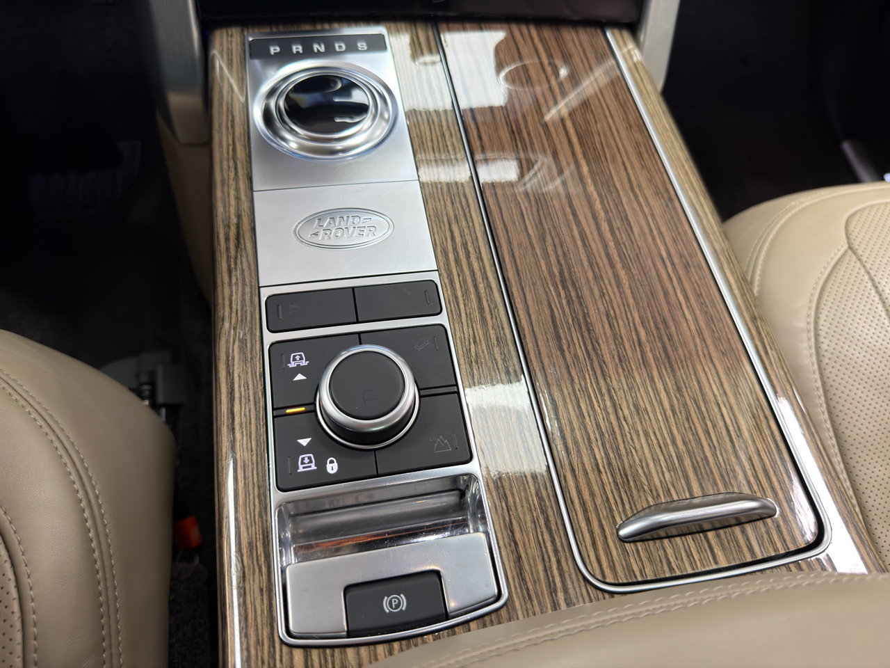 Land Rover Range Rover V6 Supercharged HSE SWB 2019