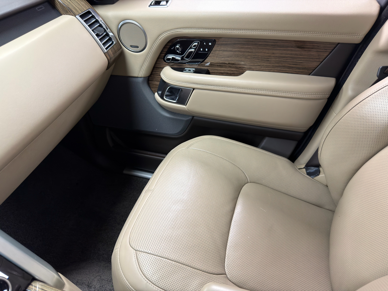 Land Rover Range Rover V6 Supercharged HSE SWB 2019