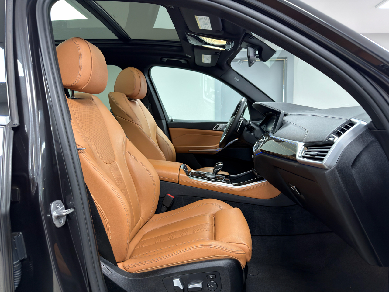 BMW X5 xDrive40i Sports Activity Vehicle 2021