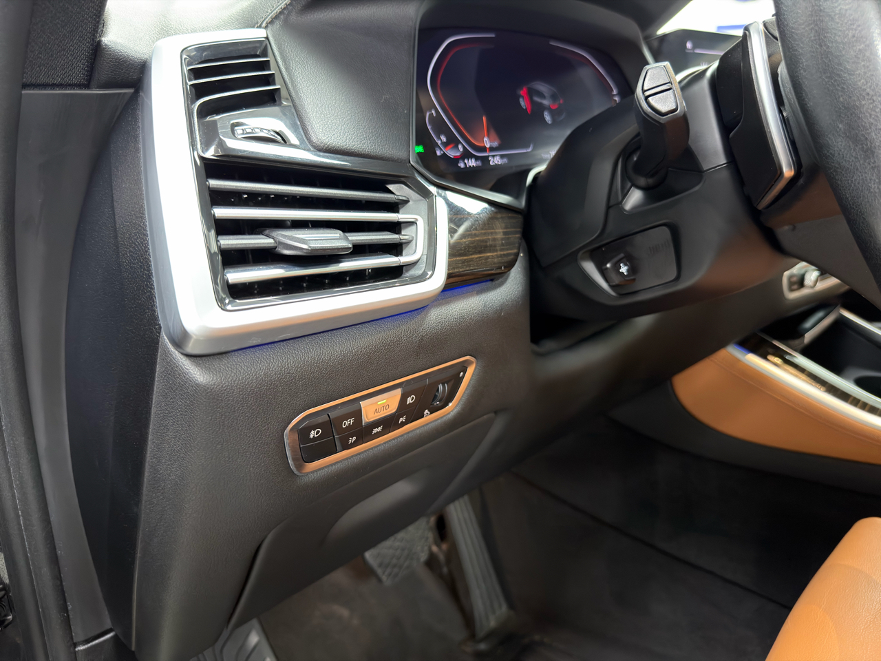 BMW X5 xDrive40i Sports Activity Vehicle 2021