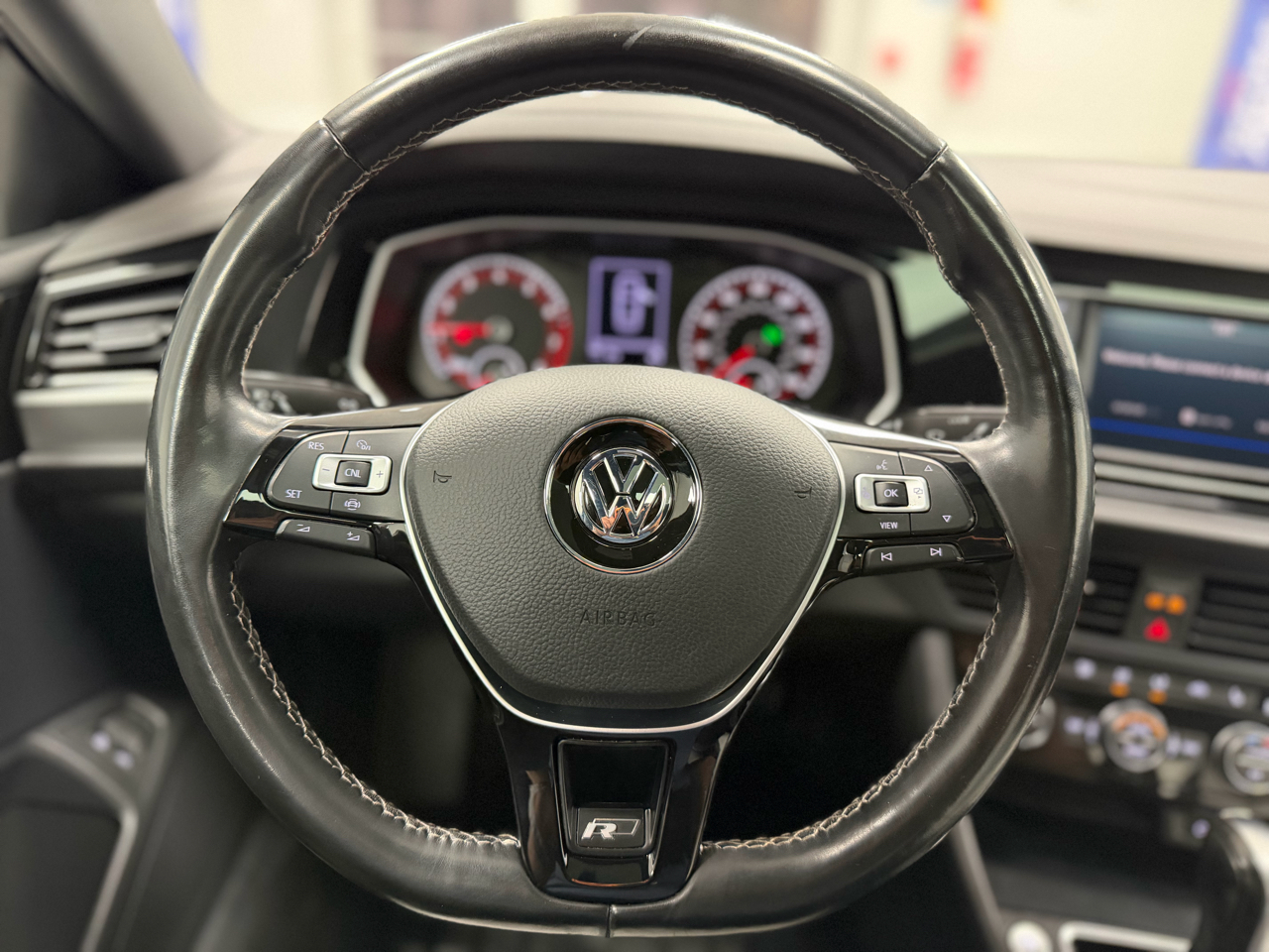 Volkswagen Jetta R-Line Auto 2021