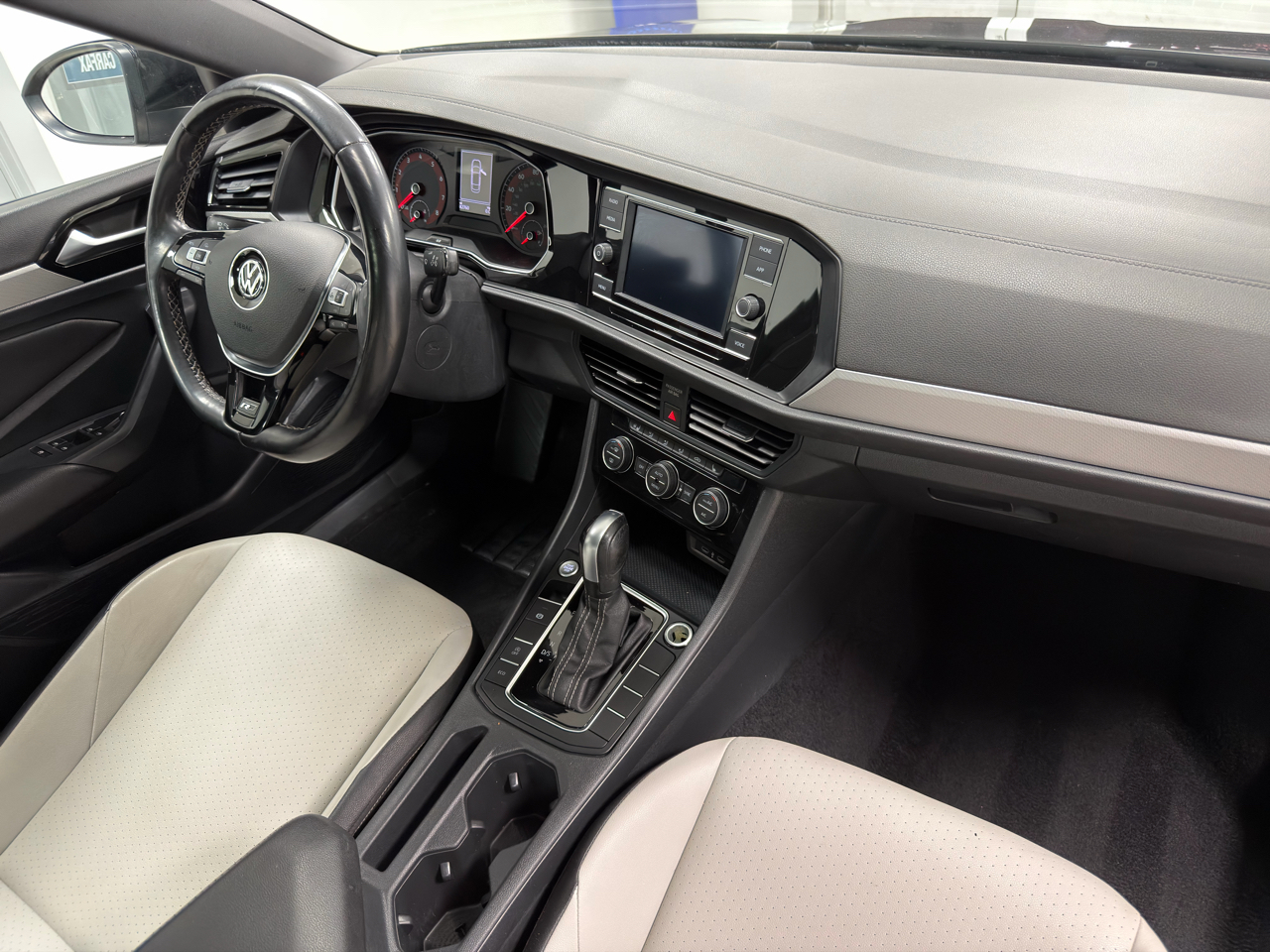 Volkswagen Jetta R-Line Auto 2021