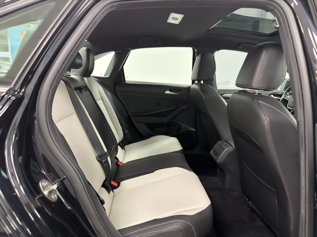 Volkswagen Jetta R-Line Auto 2021