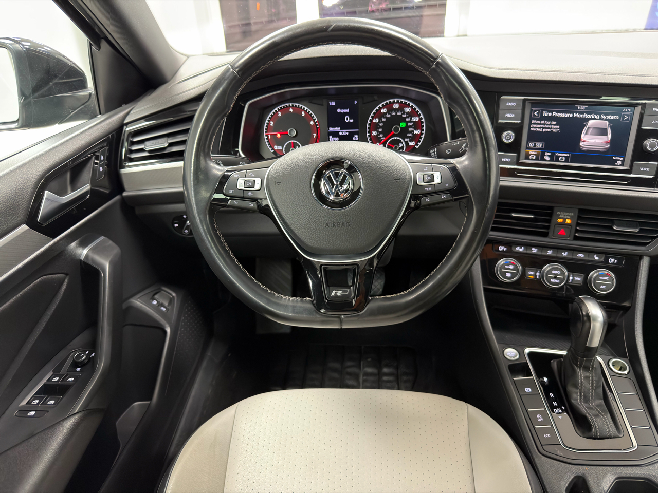 Volkswagen Jetta R-Line Auto 2021