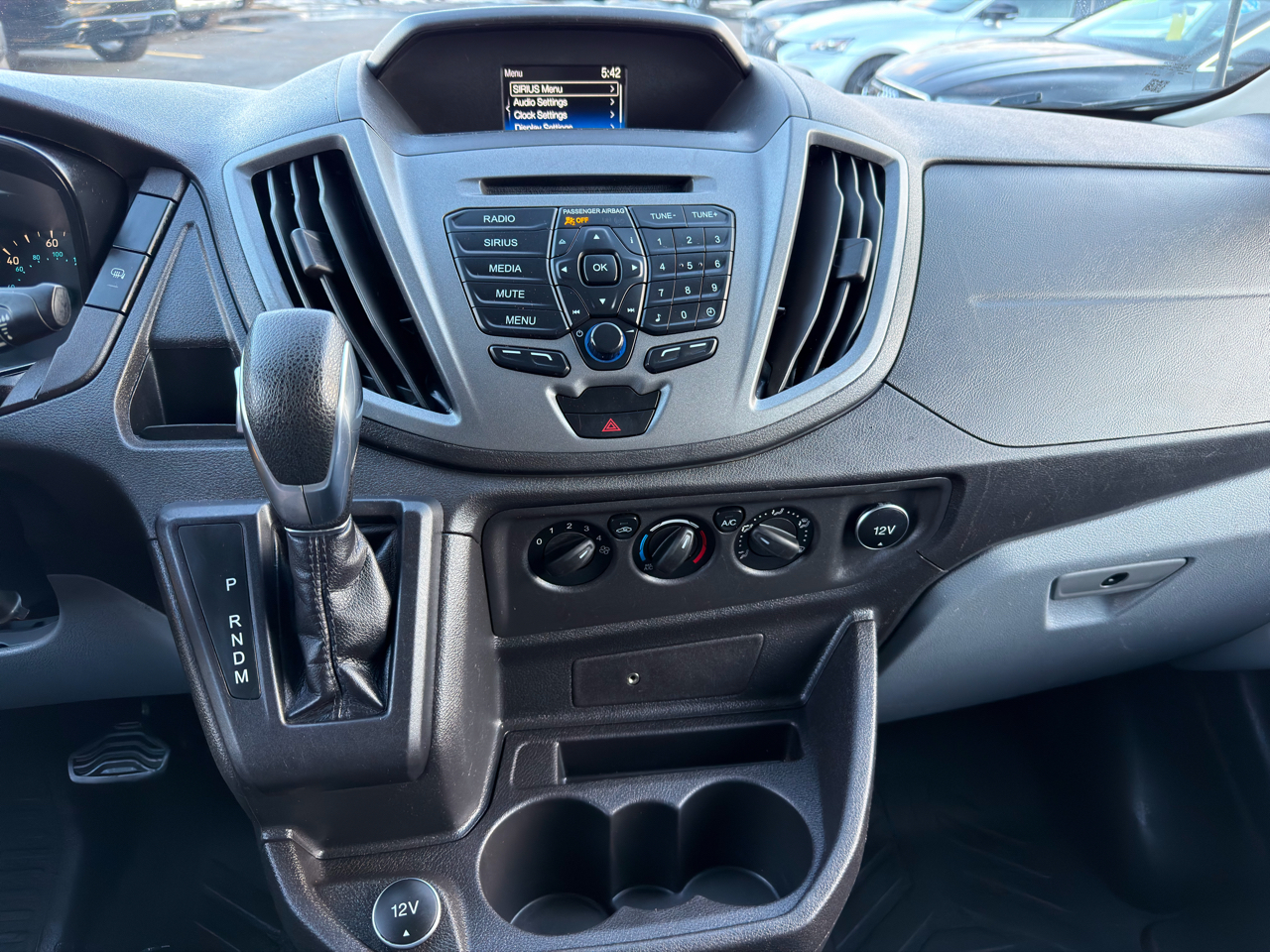 Ford Transit Van T-150 148" Med Rf 8600 GVWR Sliding RH Dr 2019