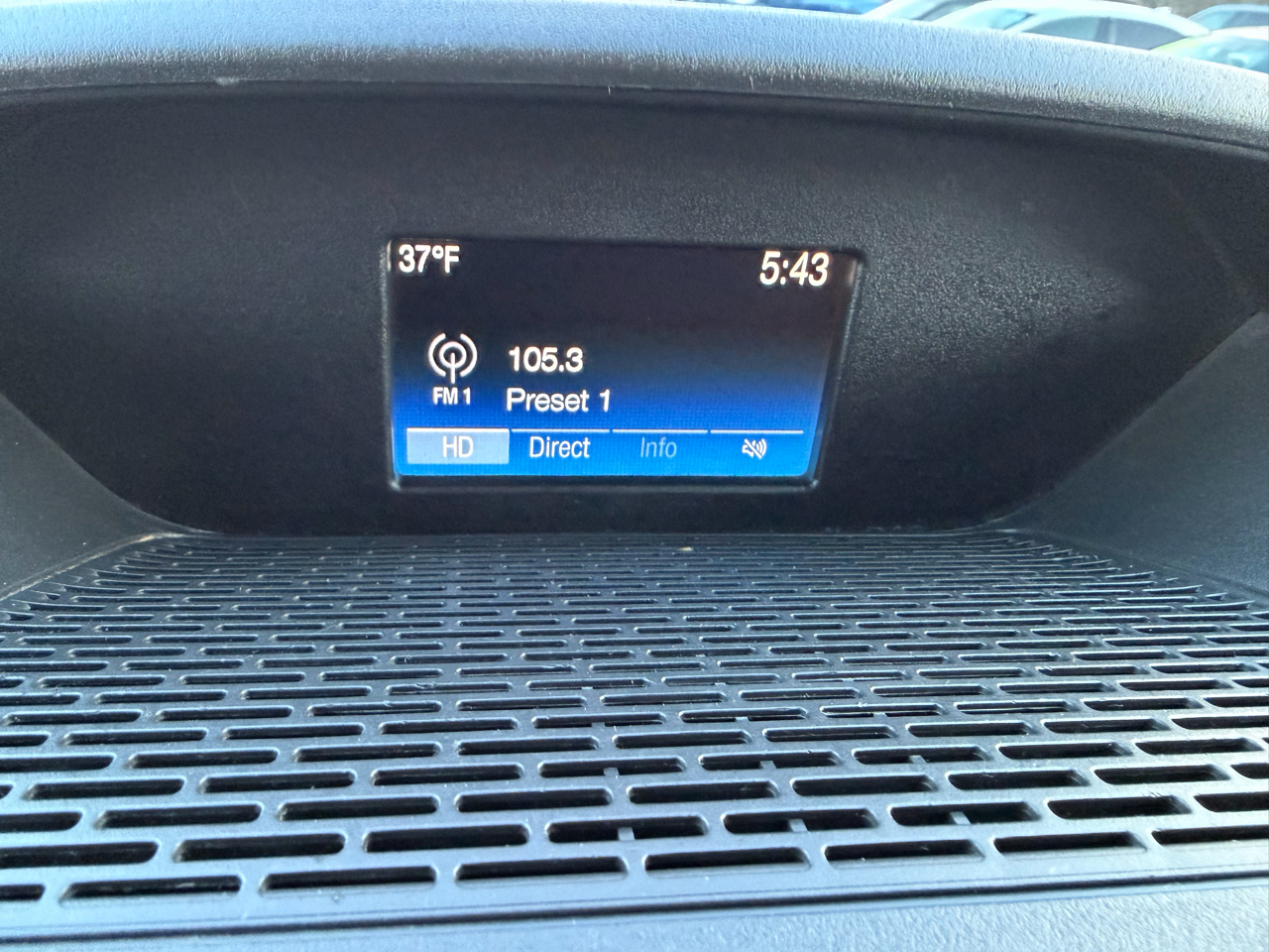 Ford Transit Van T-150 148" Med Rf 8600 GVWR Sliding RH Dr 2019