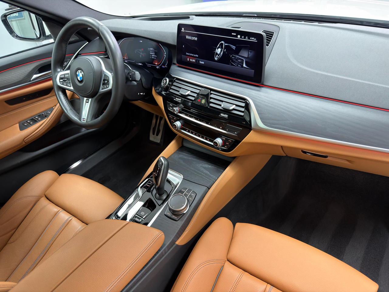 BMW 5 Series 540i xDrive Sedan 2021