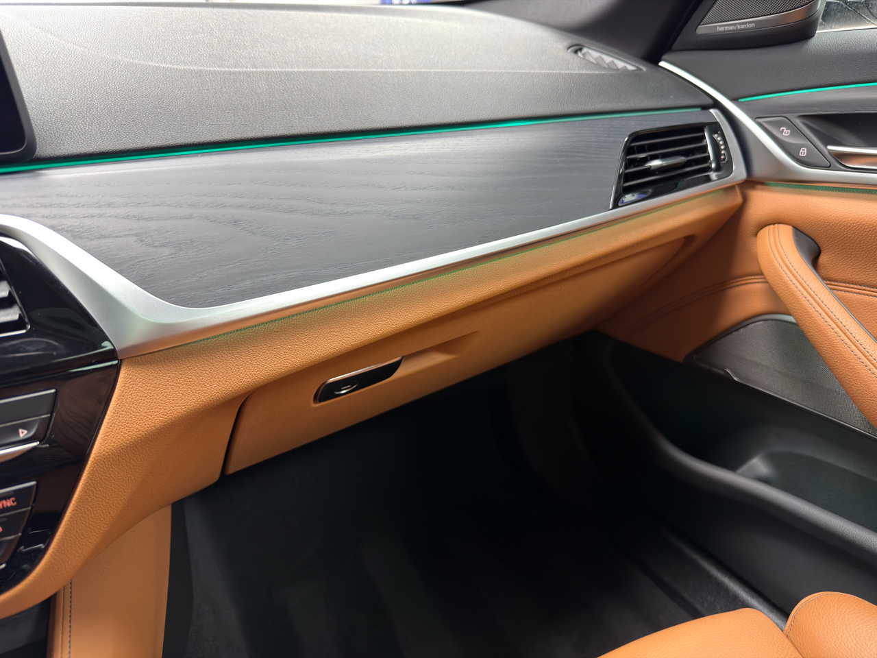 BMW 5 Series 540i xDrive Sedan 2021