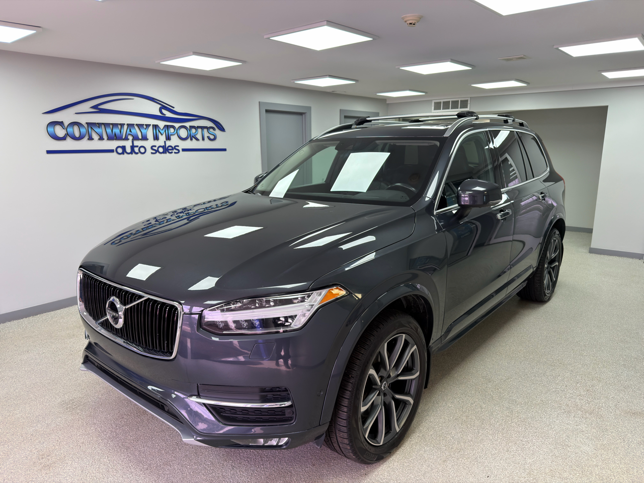 Volvo XC90 T6 AWD 7-Passenger Momentum 2017
