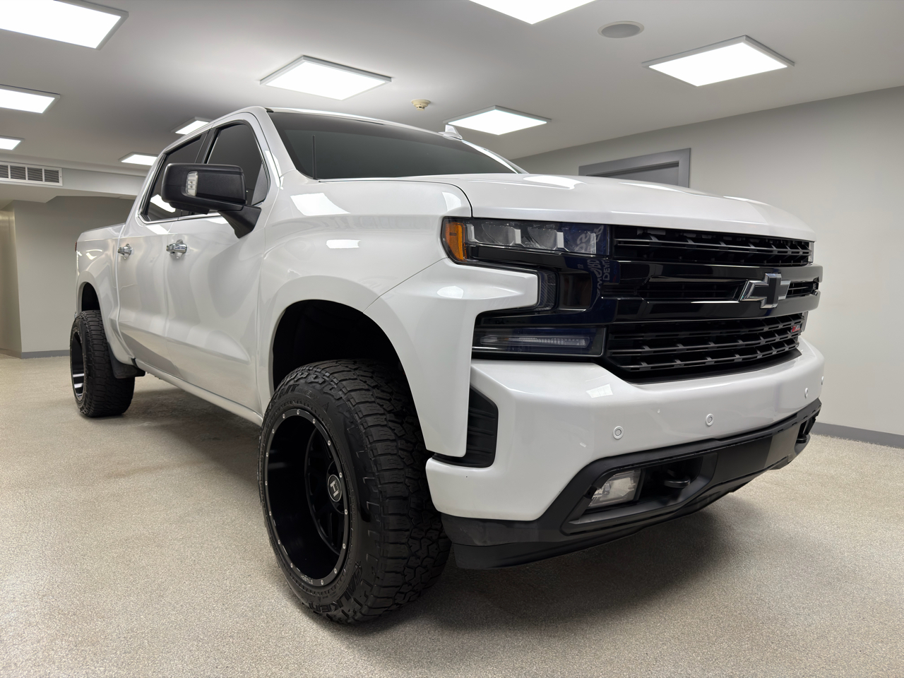 Chevrolet Silverado 1500 4WD Crew Cab 147" LTZ 2020