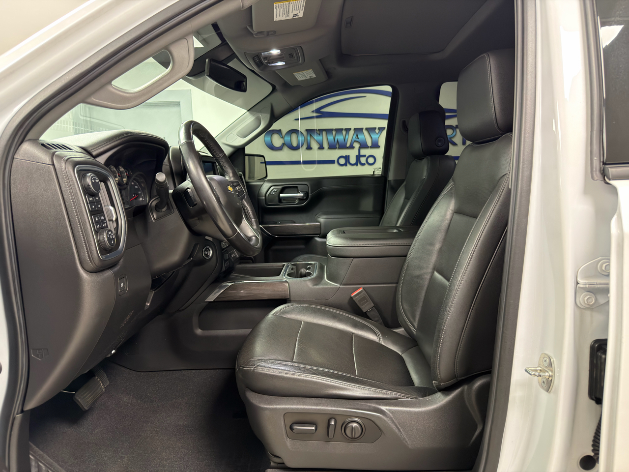 Chevrolet Silverado 1500 4WD Crew Cab 147" LTZ 2020