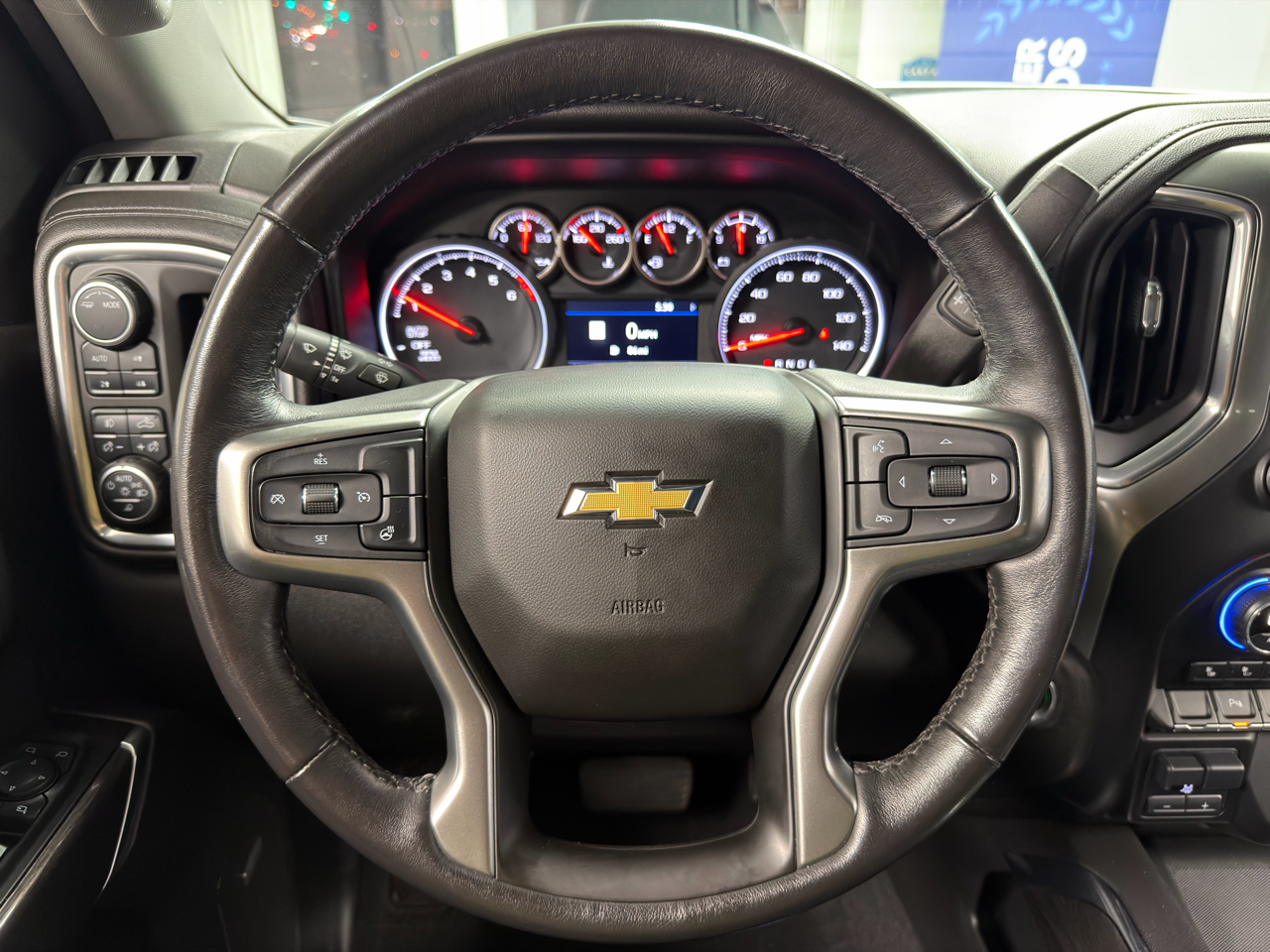 Chevrolet Silverado 1500 4WD Crew Cab 147" LTZ 2020