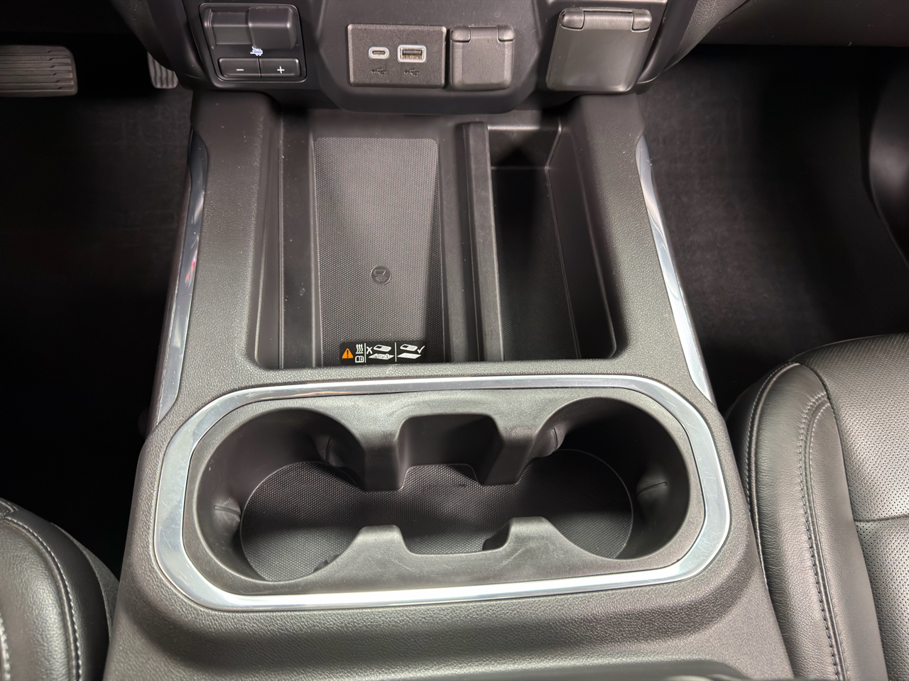 Chevrolet Silverado 1500 4WD Crew Cab 147" LTZ 2020