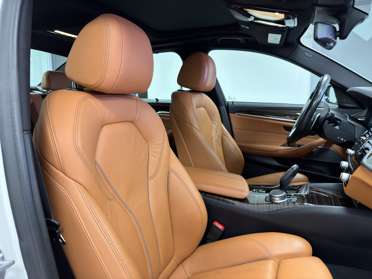 BMW 5 Series 540i xDrive Sedan 2021