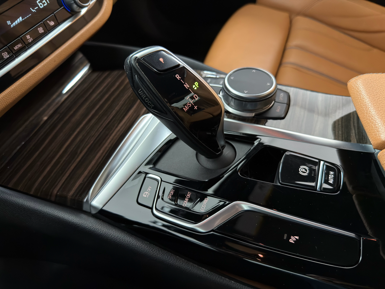 BMW 5 Series 540i xDrive Sedan 2021