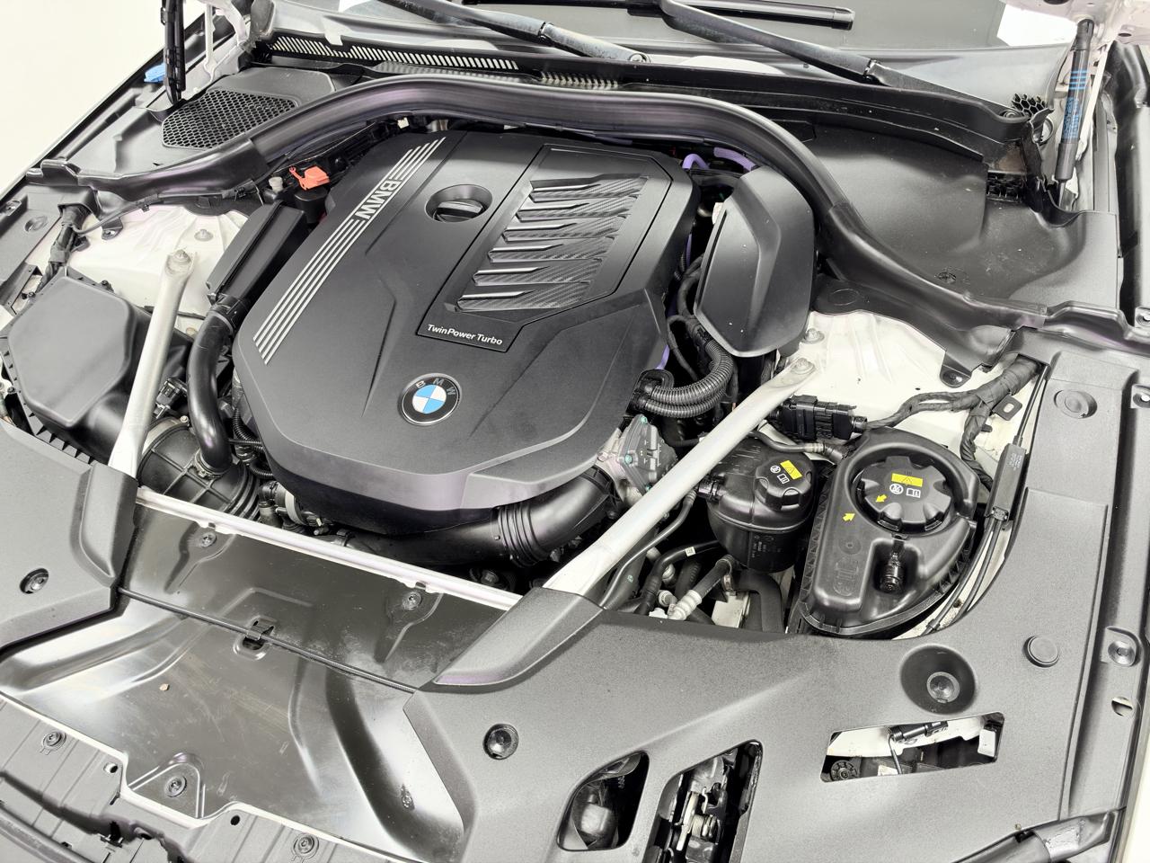 BMW 5 Series 540i xDrive Sedan 2021