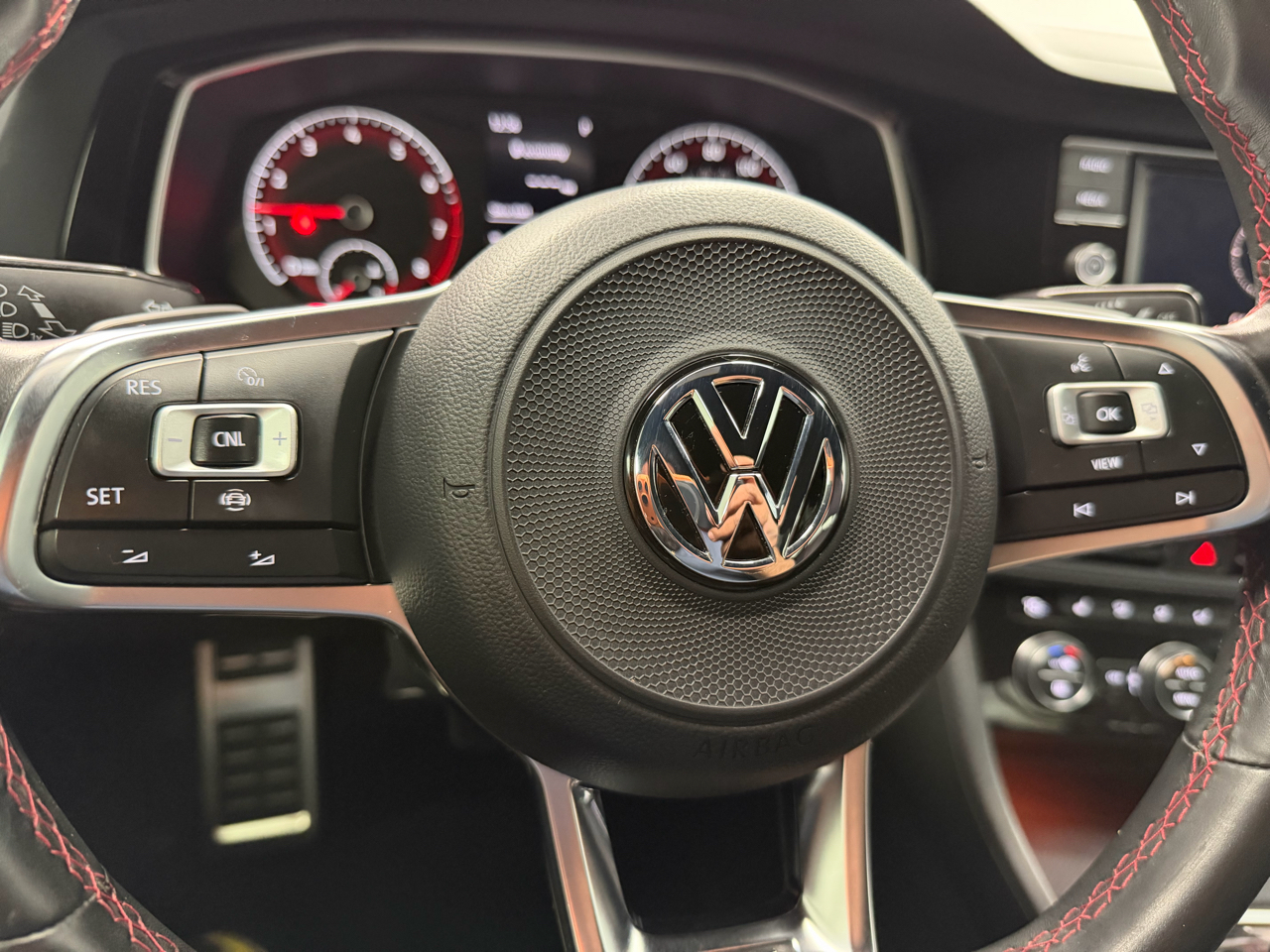 Volkswagen Jetta GLI S DSG 2021