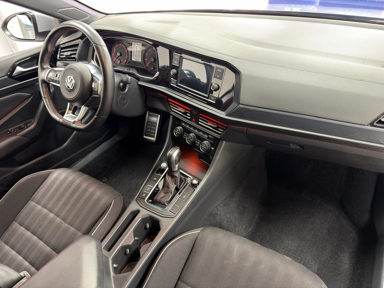 Volkswagen Jetta GLI S DSG 2021