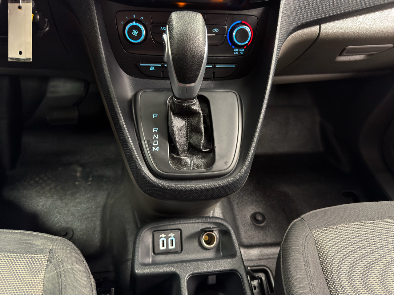 Ford Transit Connect Van XL LWB w/Rear Symmetrical Doors 2022