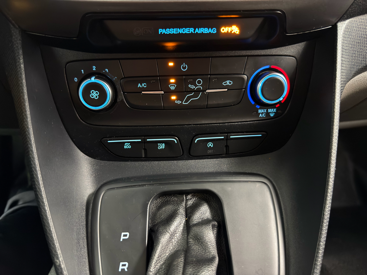 Ford Transit Connect Van XL LWB w/Rear Symmetrical Doors 2022