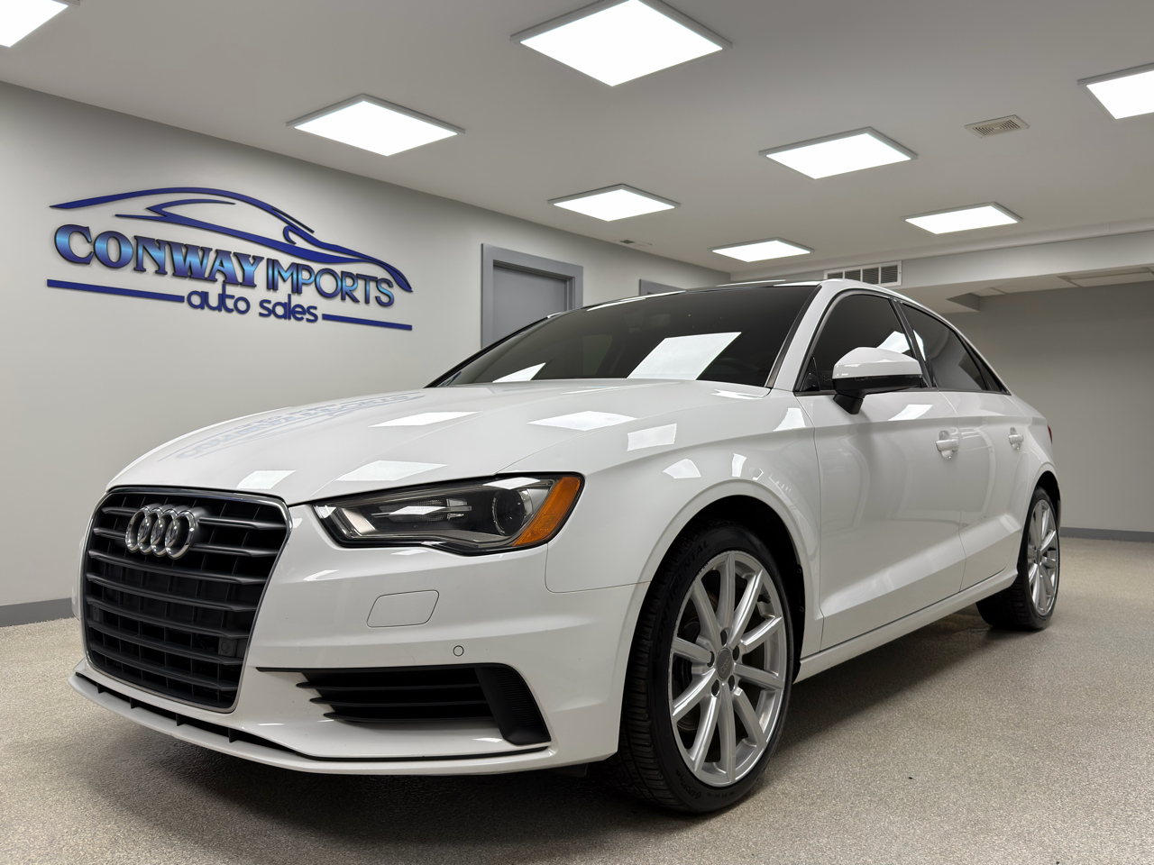 Audi A3 4dr Sdn FWD 1.8T Premium 2016