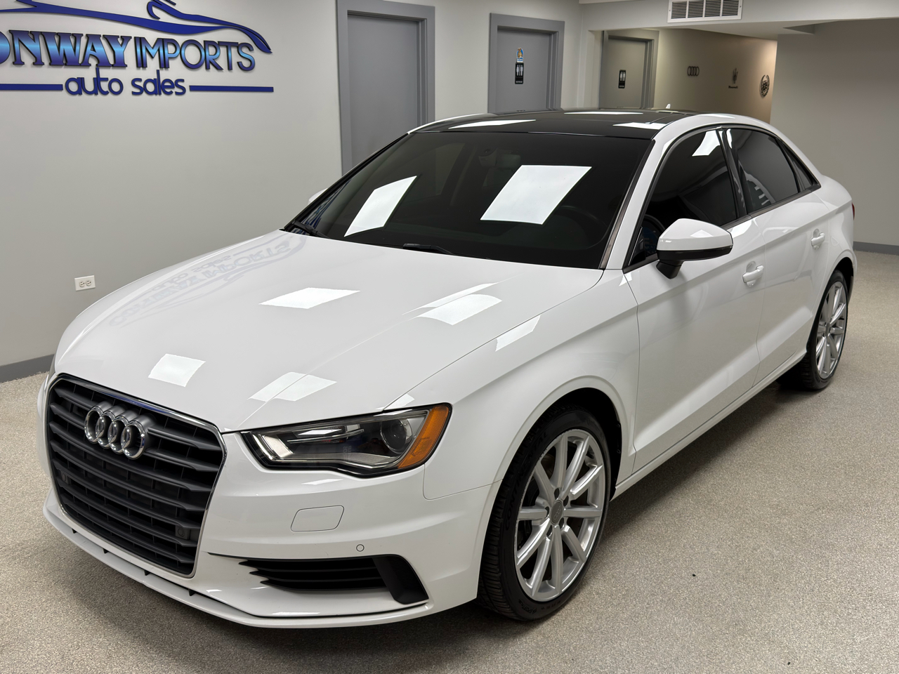 Audi A3 4dr Sdn FWD 1.8T Premium 2016