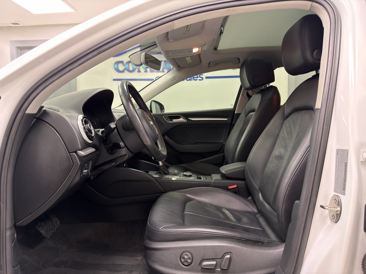 Audi A3 4dr Sdn FWD 1.8T Premium 2016