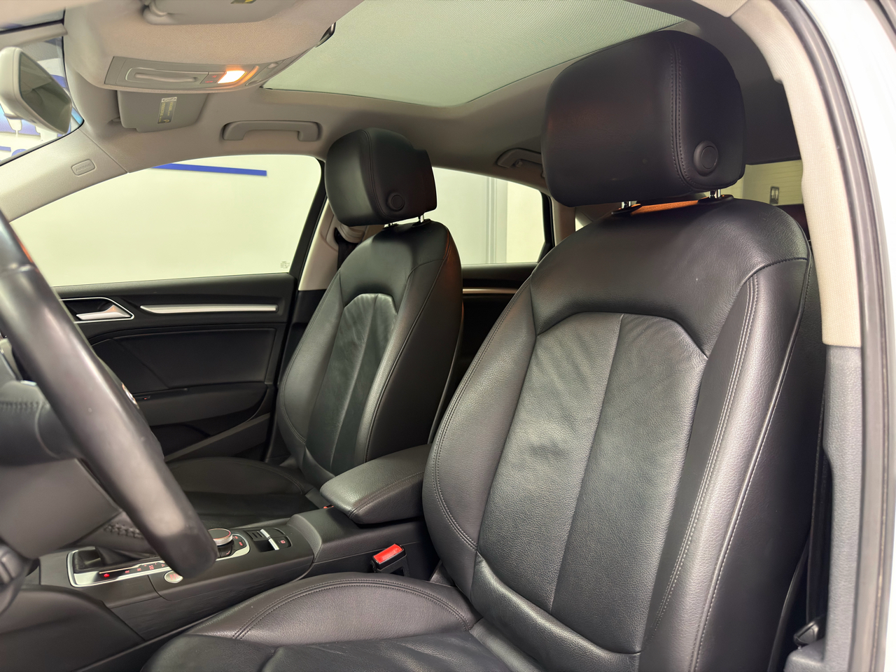 Audi A3 4dr Sdn FWD 1.8T Premium 2016