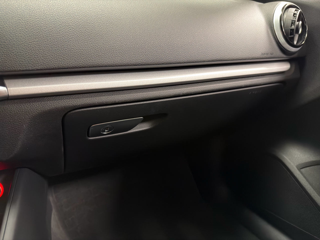 Audi A3 4dr Sdn FWD 1.8T Premium 2016