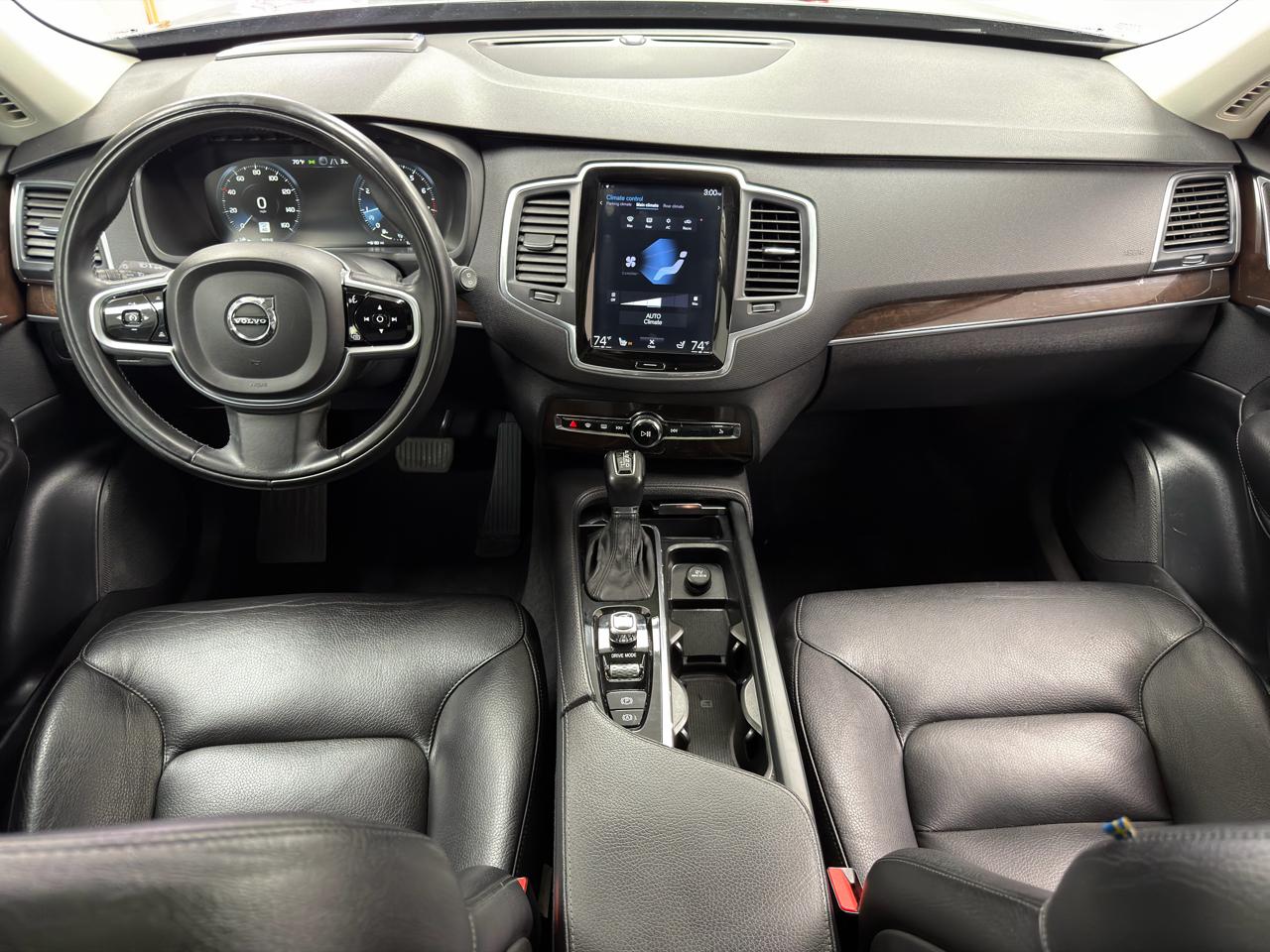 Volvo XC90 T6 AWD Momentum 2019