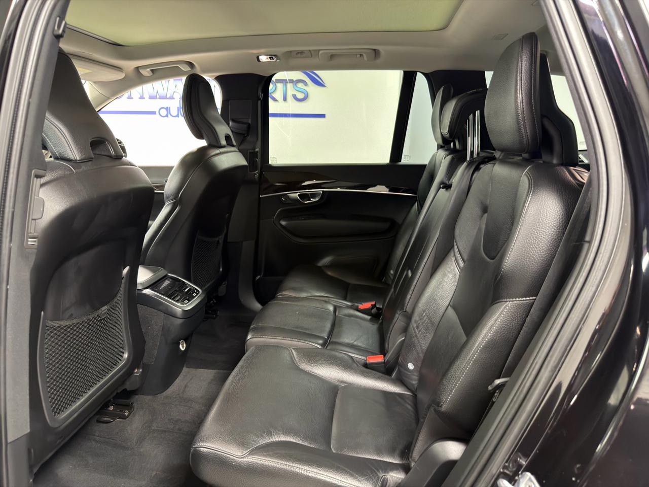 Volvo XC90 T6 AWD Momentum 2019