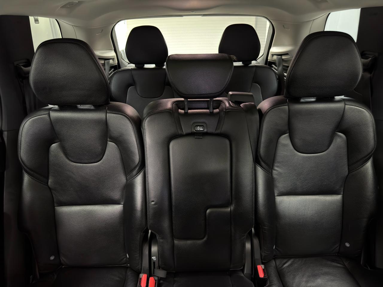 Volvo XC90 T6 AWD Momentum 2019