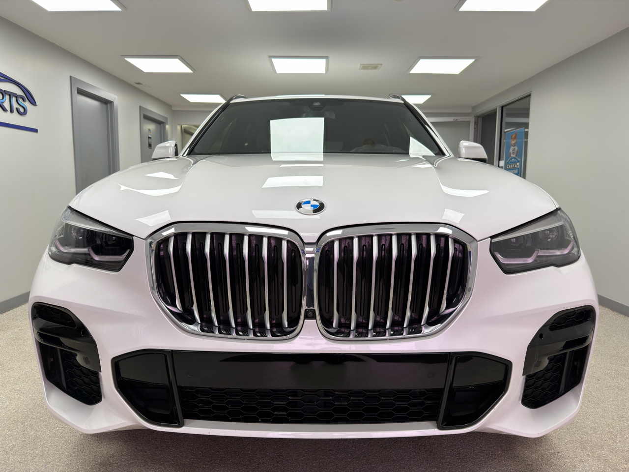 BMW X5 xDrive40i Sports Activity Vehicle 2022